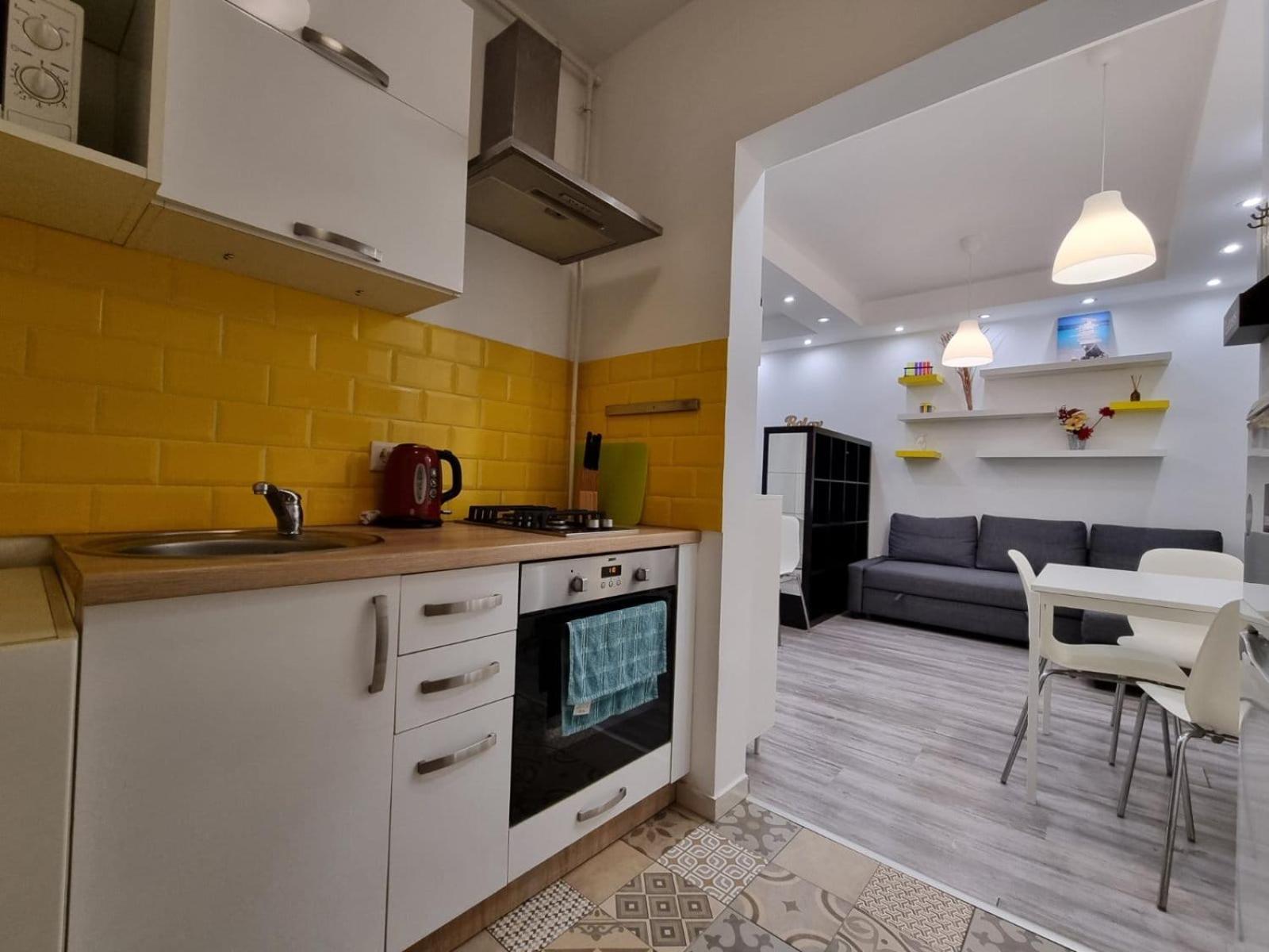 Cozy Family Apartment In Boedapest Buitenkant foto