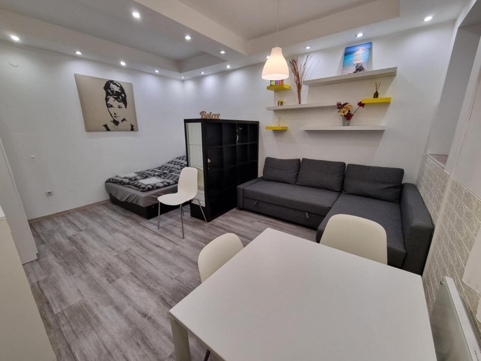 Cozy Family Apartment In Boedapest Buitenkant foto