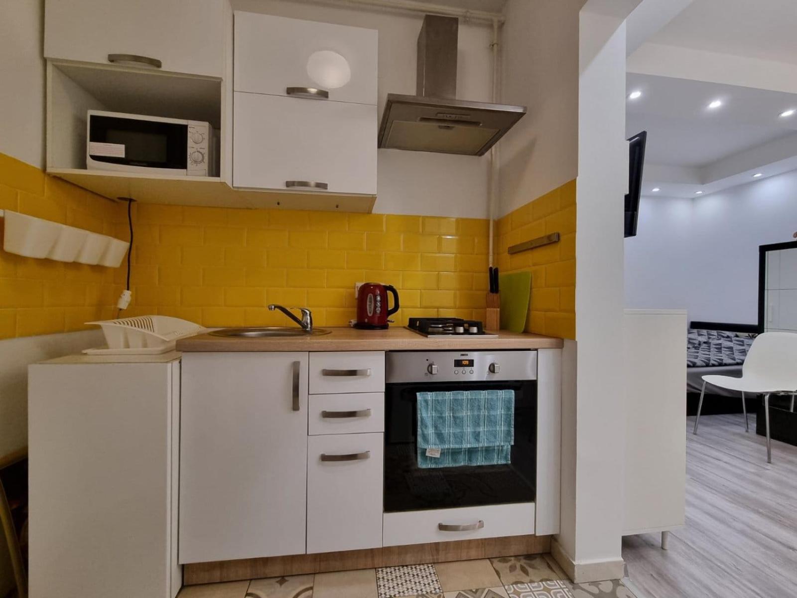 Cozy Family Apartment In Boedapest Buitenkant foto